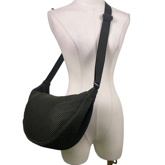 Uniqlo Unisex Olive Mesh Adjustable Strap Everyday Storage Shoulder Bag 2pcs Set - Picture 8 of 16